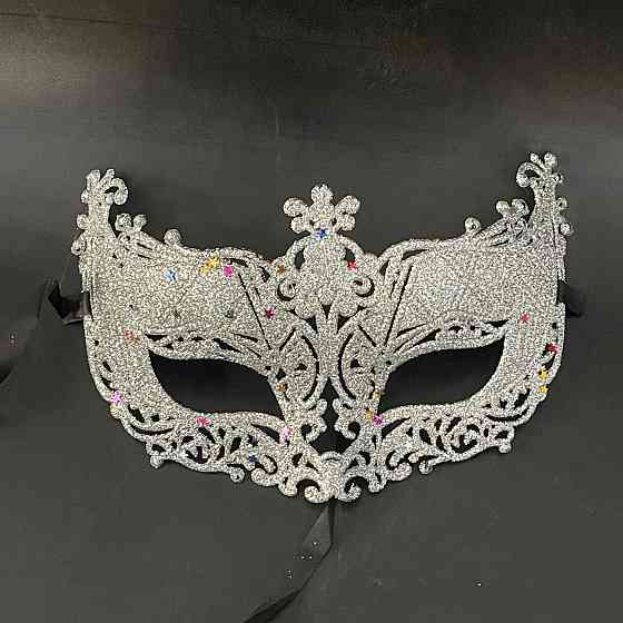 Маска карнавальна жіноча з блискітками one size сріблястий Київ