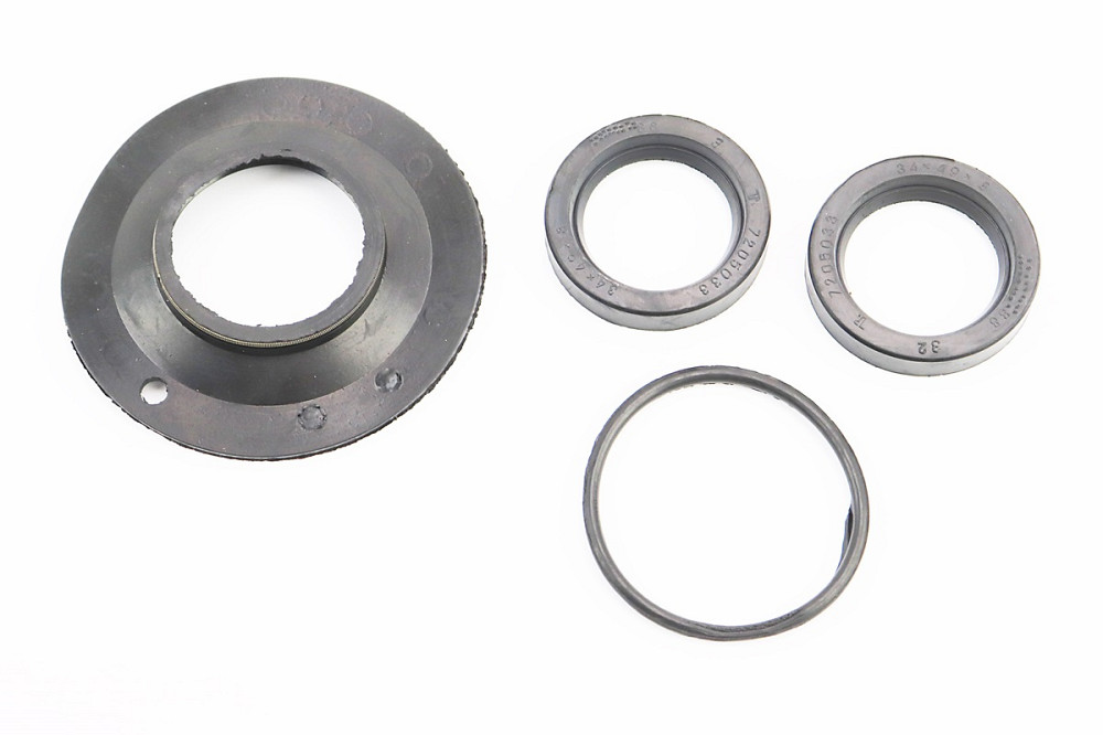 Ремонтний комплект моста МТ, 4 деталі (34х49х8-2шт, кільце 53х3,5, манжет 44х92х10) Київ - фото 1