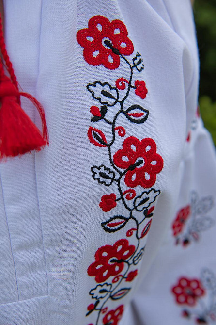Плаття-вишиванка для дівчаток, біле з вишивкою лляне, довгий рукав топ Київ - фото 5