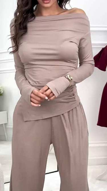 Жіночий базовий прогулянковий костюм-двійка: лонгслів і штани мікродайвінг Беж, 44/46 Одеса - фото 1