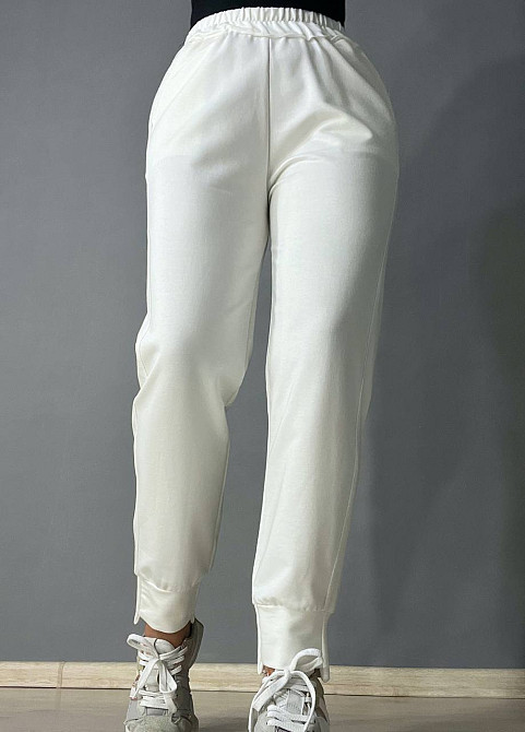 Брюки жіночі LSK 5539 спортивні джогери на манжеті з кишенями білі, білий, S Київ - фото 20