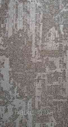 Шпалери вінілові на флізеліні AdaWall Omega1.06х10 під штукатурку кора дерева щільні зелені беж 23212-5 Київ