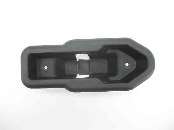 Mercedes-Benz  A1669242737 9051 Накладка петлі замка заднього сидіння зовнішня чорна GL/GLS X166 Одеса