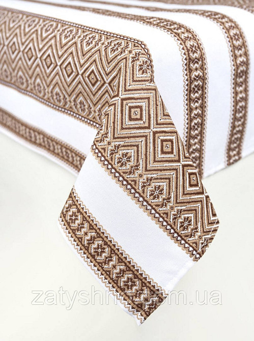 Комплект столового белья кофейный вышитый Киев - изображение 1