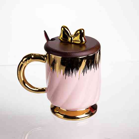 Новорічна порцелянова чашка «Золотий Вихор» 450 мл з кришкою і ложкою Yiwu FM-23B Коломия