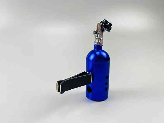 Освіжувач повітря в салон авто в алюмінієвому корпусі зі змінним елементом, автомобільний ароматизатор кліпса Мукачево