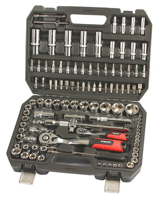 Набор инструментов торцевые головки 1/2