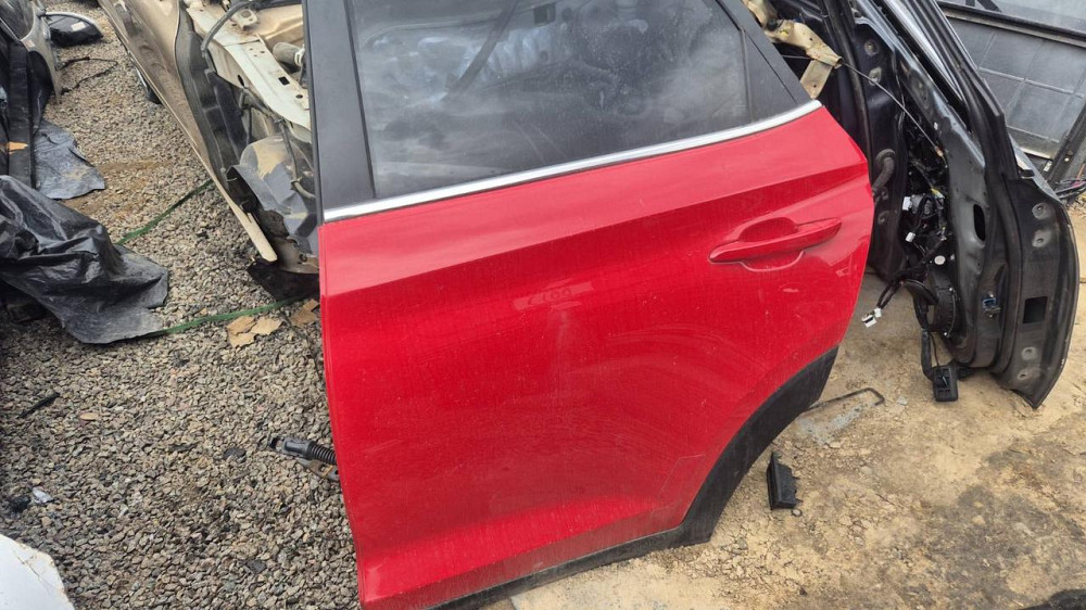 Гола ліва задня дверка Хюндай Тюксон 16-20 Київ - фото 1