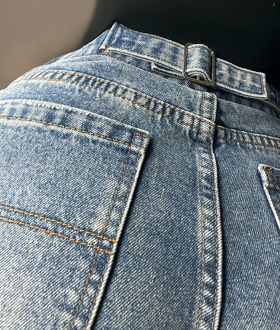 Шорти жіночі джинсові Allure 803-68 бермуди з порізами та регулюванням застібкою на талії блакитні, блакитний, 27, 27, 72 см, 102 см Київ - фото 9