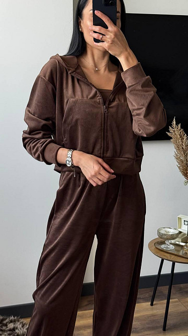 Жіночий плюшевий прогулянковий костюм-трійка: кофта топ і штани велюр Шоколад, 42/44 Одеса - фото 4