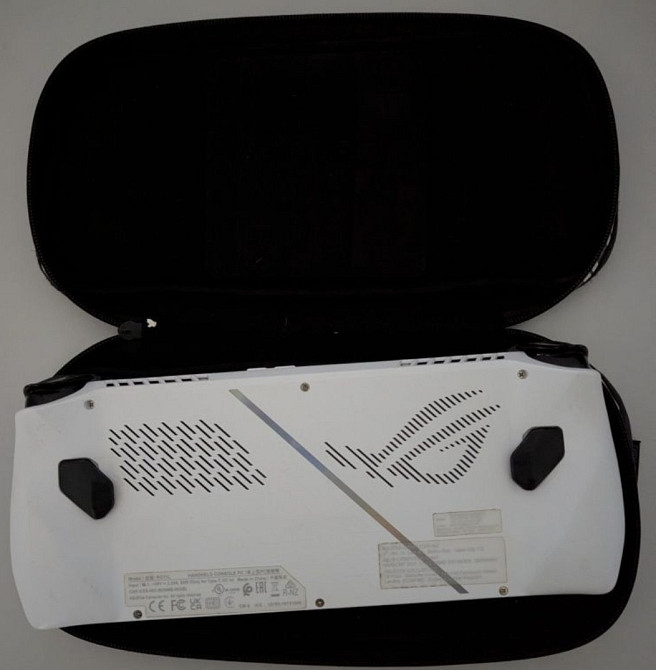 Приставка ASUS ROG Ally Z1 Extreme 1Tb. Харків - фото 3