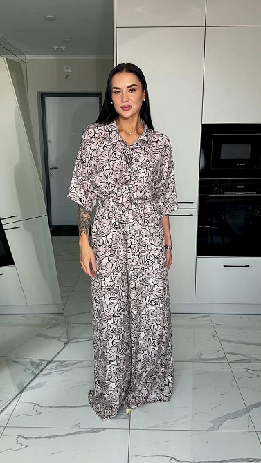 Женский легкий принтованный прогулочный костюм двойка: платок, рубашка и брюки из натурального штапеля Коричневый Одесса - изображение 2