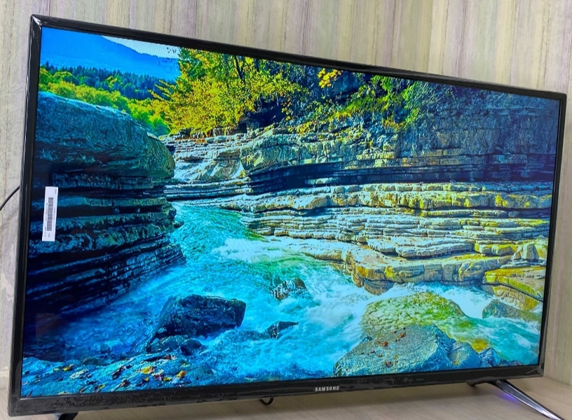 Телевізор: 45" Samsung 4K HDR, Smart TV, Wi-Fi, Android 13 Харків - фото 5