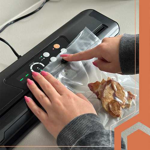 Вакуумный упаковщик для продуктов 9 л/мин с ножом и фольгой Ruhhy (24755) 110 Вт Нововолынск - изображение 10