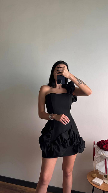Женское праздничное мини платье с воланами костюмка барби Черный, 44/46 Одесса - изображение 12
