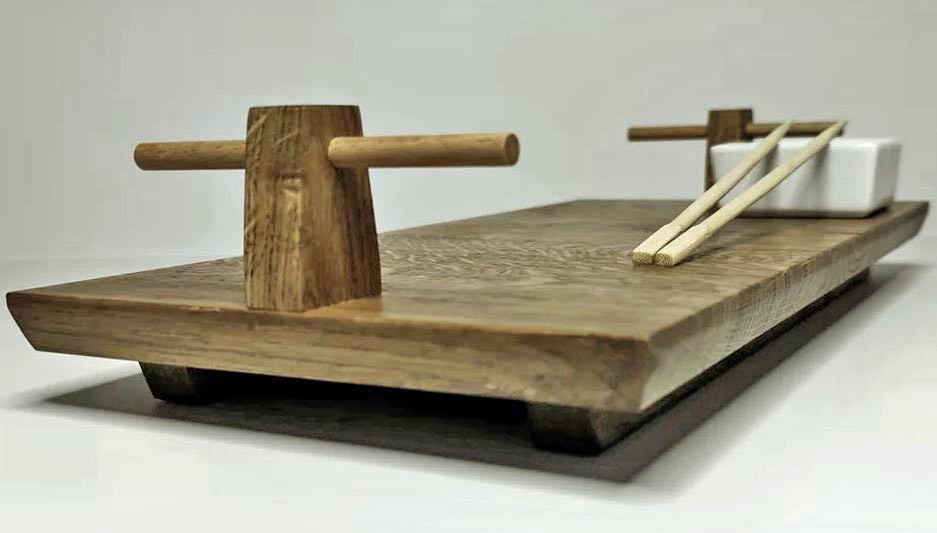 Доска для подачи суши 