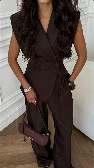 Женский классический костюм брючный двойка костюмка Шоколад, 42/44 Одесса - изображение 1