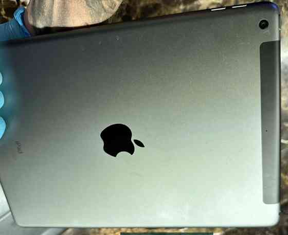 Планшет: iPad 9. Київ