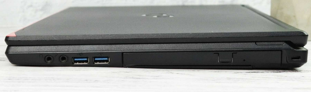 Ноутбук 15.6" Fujitsu LifeBook E554  i5-4210M 8Gb RAM 120Gb SSD. Харків - фото 2