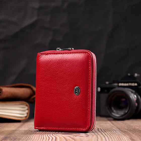 Шкіряний жіночий гаманець на блискавці з металевим логотипом виробника ST Leather 19484 Червоний Київ