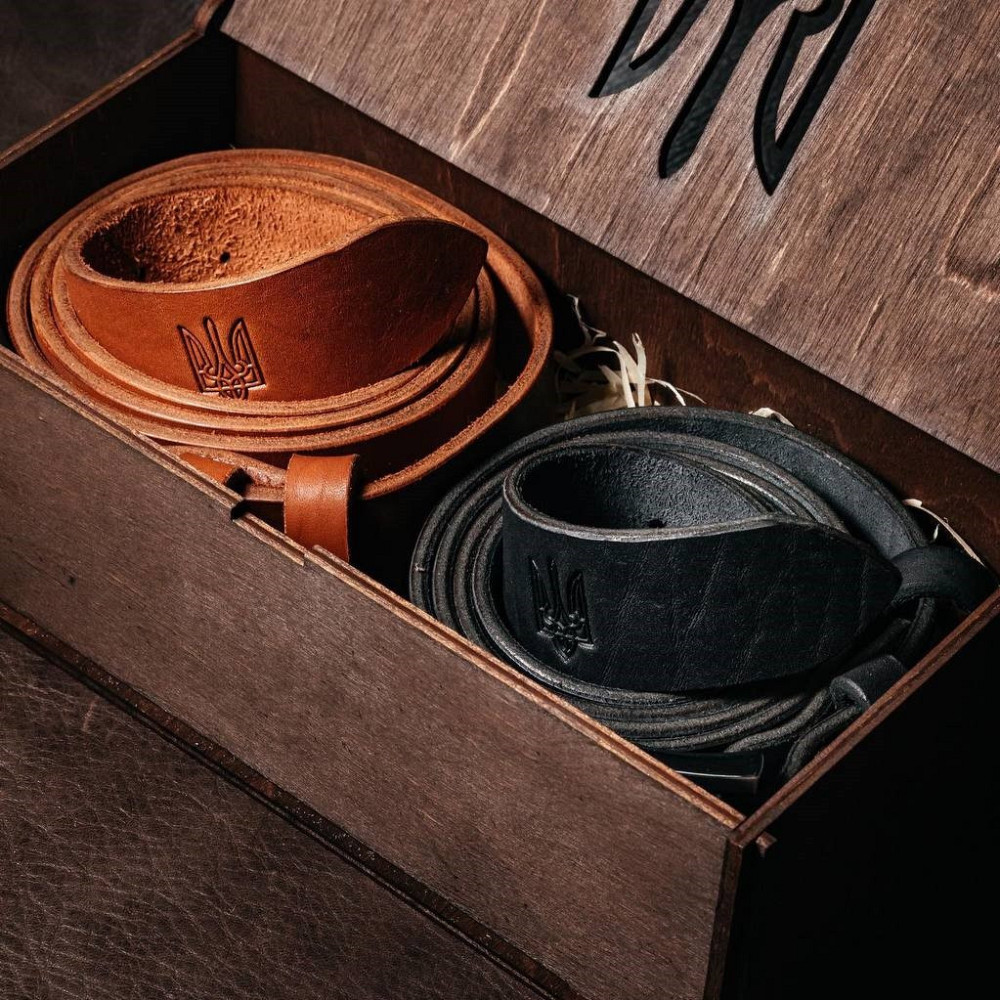 Мужской кожаный ремень для джинсов, кожаный пояс из натуральной кожи с тиснением Герб, черныйMasterSem Киев - изображение 2