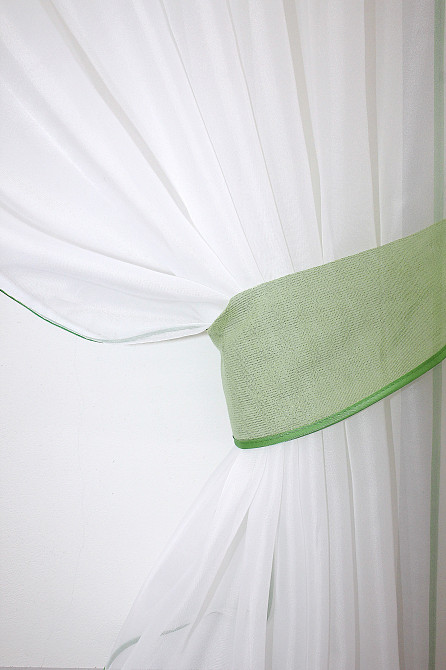 Кухонні штори VR-Textil № 091к з ламбрекеном і підв'язками салатовий із білим 280х170 см (59-565 ) Київ - фото 3
