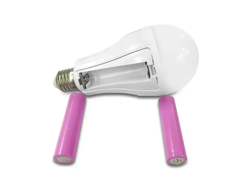 Лампа діодна акумуляторна E27 20Вт 2 акумулятора 18650 для кемпінгу Одеса - фото 3