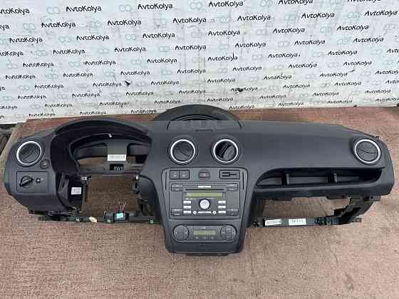 Панель салону передня (торпедо) Ford Fusion 2006-2012 Ковель