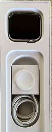 Смарт-Часи Apple Watch Series 4 (44 mm) Київ