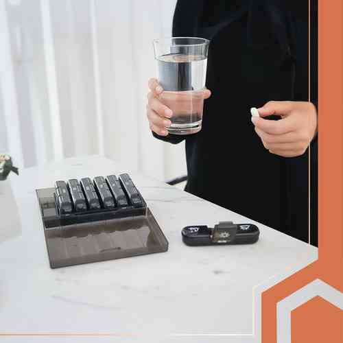 Таблетница органайзер для хранения лекарств на 7 дней Ruhhy (26346) Black Нововолынск