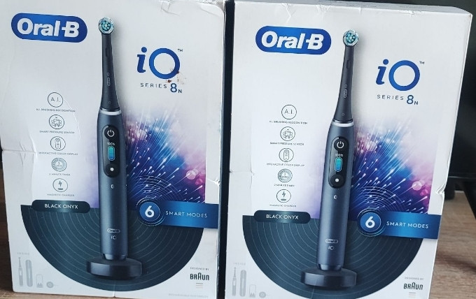 Зубна щітка oral b 8n ,електрична зубна щітка. Харків - фото 1