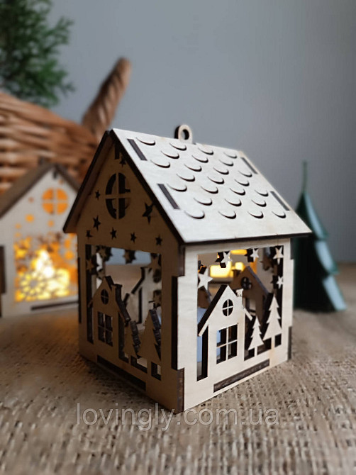 Новогодний домик из дерева с LED подсветкой 13 см - праздничный декор и подарок Ирпень - изображение 3