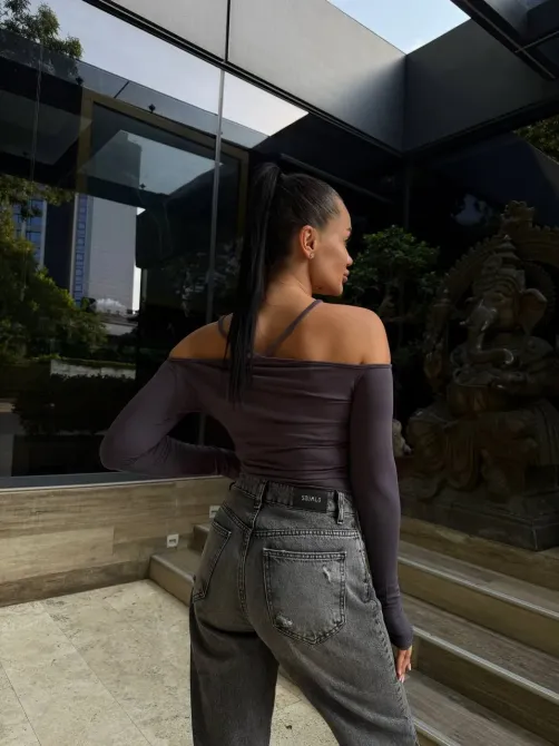 Жіночий лонгслів з відкритими плечима Одеса - фото 8