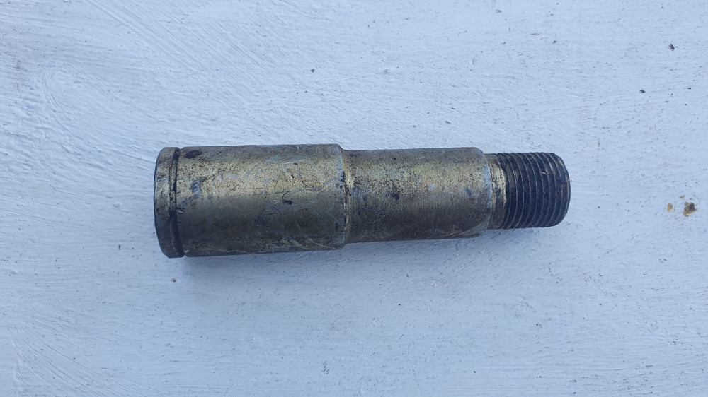 Ось колодок переднего тормоза МАЗ, КРАЗ. 500-3501132. Харьков - изображение 1