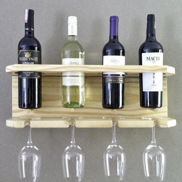 Настенная винная полка 