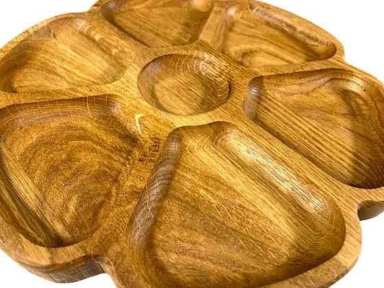 Деревянная тарелка из натурального дерева диаметр 25 см, высота 2 см, тарелка для закусок Каменец-Подольский