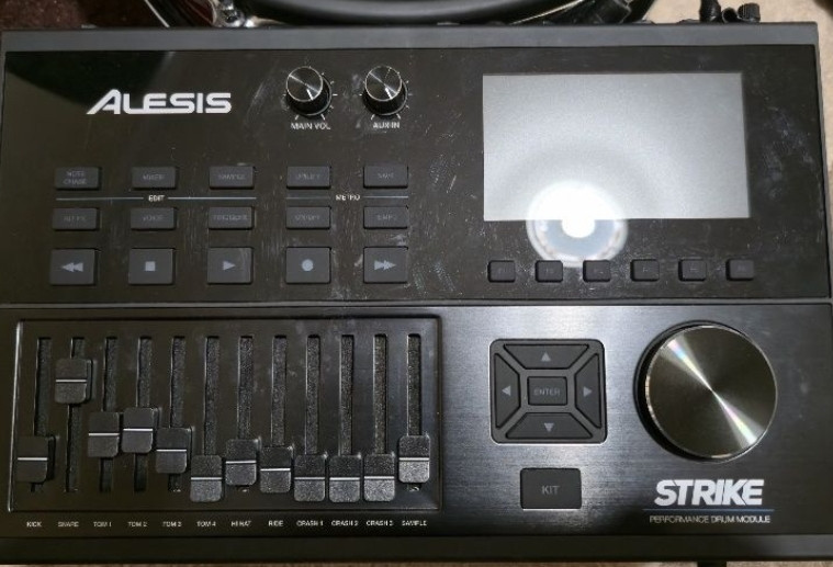 ALESIS Strike модуль електронних барабанів. Харків - фото 4