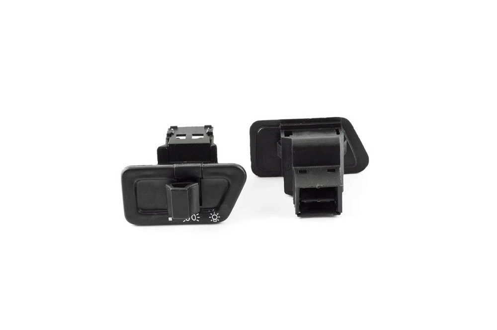 Кнопка руля (габариты) скутер 4 Т китай 50-150 Мукачево - изображение 1