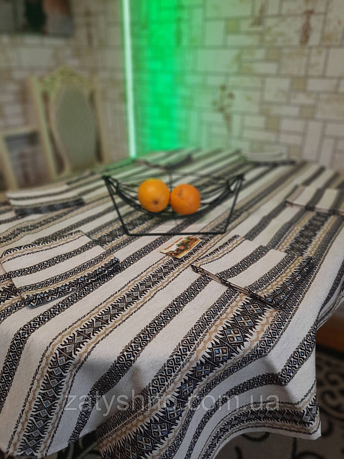 Скатерть с салфетками машинная вышивка кофейная Киев - изображение 4