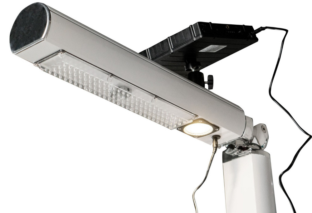 Уличный душ Aquaviva Quick с LED подсветкой и мойкой для ног. белый Q825/9003-QL Киев - изображение 2