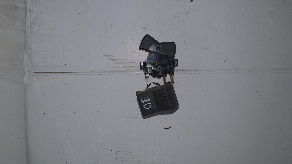 Переключатель-клавиша противотуманных фар ГАЗ-2410. П147-02.03 Харьков - изображение 1