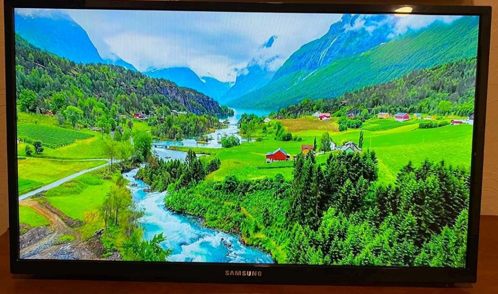 Телевізор Samsung Smart TV 4K Ultra HD, LED, IPTV,T2 42 WiFi Харків - фото 4