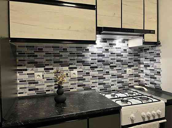 Самоклеящаяся плитка под мрамор Киев