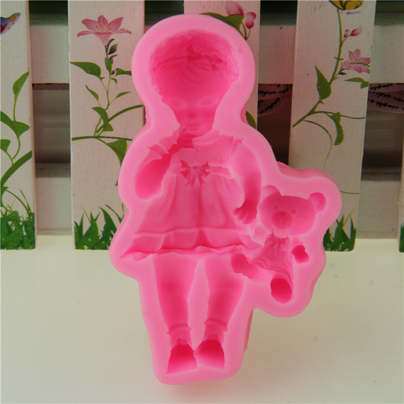 Молд силиконовый Девочка с игрушкой 90 на 55 мм розовый Киев - изображение 6