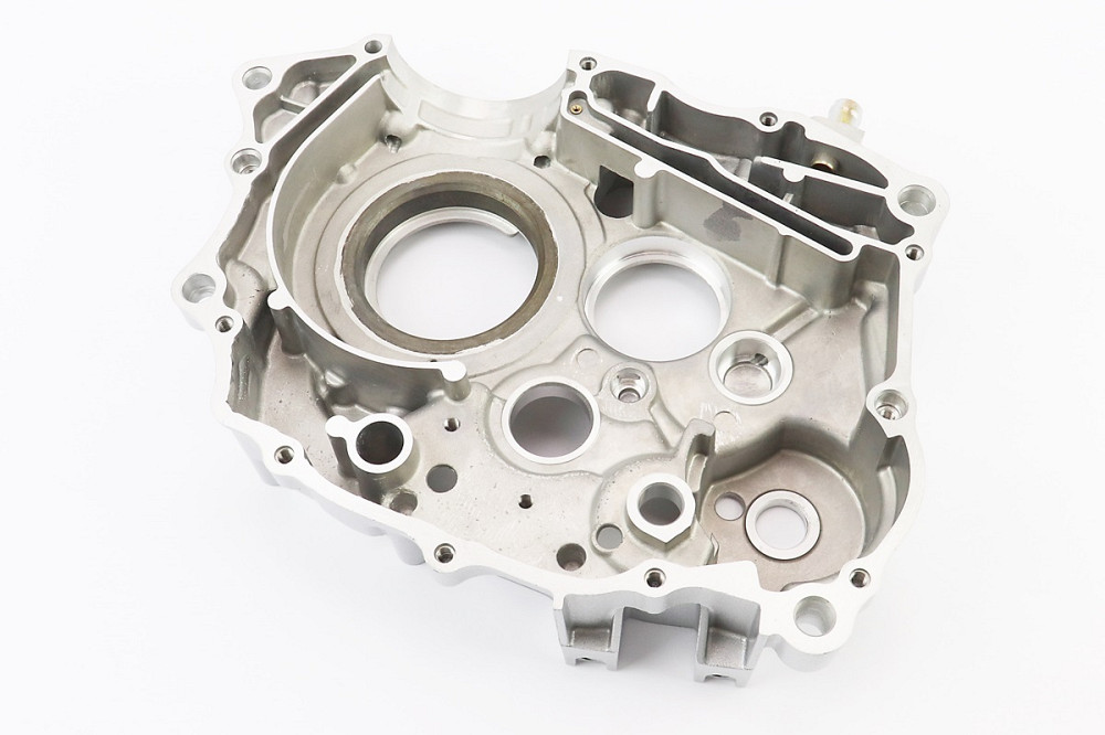 Картер двигуна правий (вал 28мм) Київ - фото 3