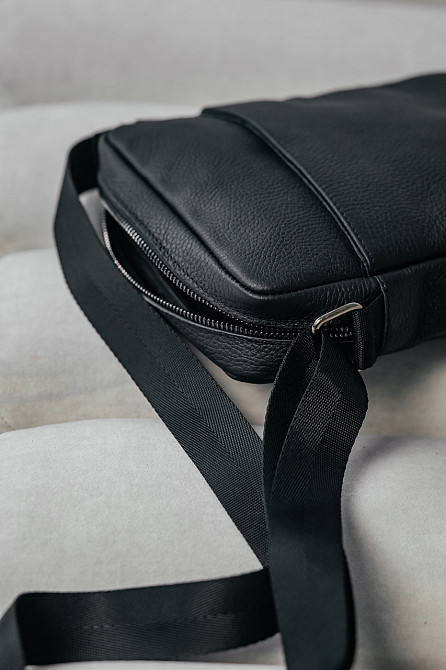 Чоловіча каркасна барсетка, чорна сумка через плече з натуральної шкіри, класичний месендджерMasterSem Київ - фото 9