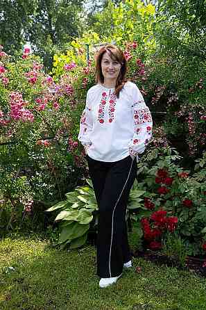 Вишиванка жіноча з довгим рукавом лляна, білий топ Київ