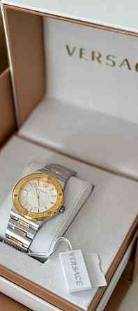 Часы Versace. Киев