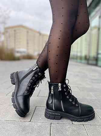 MILLI GOLD Черевики жіночі MILLI GOLD чорні натуральна шкіра зима висота 13см (2749) 37р.39р. Коломыя