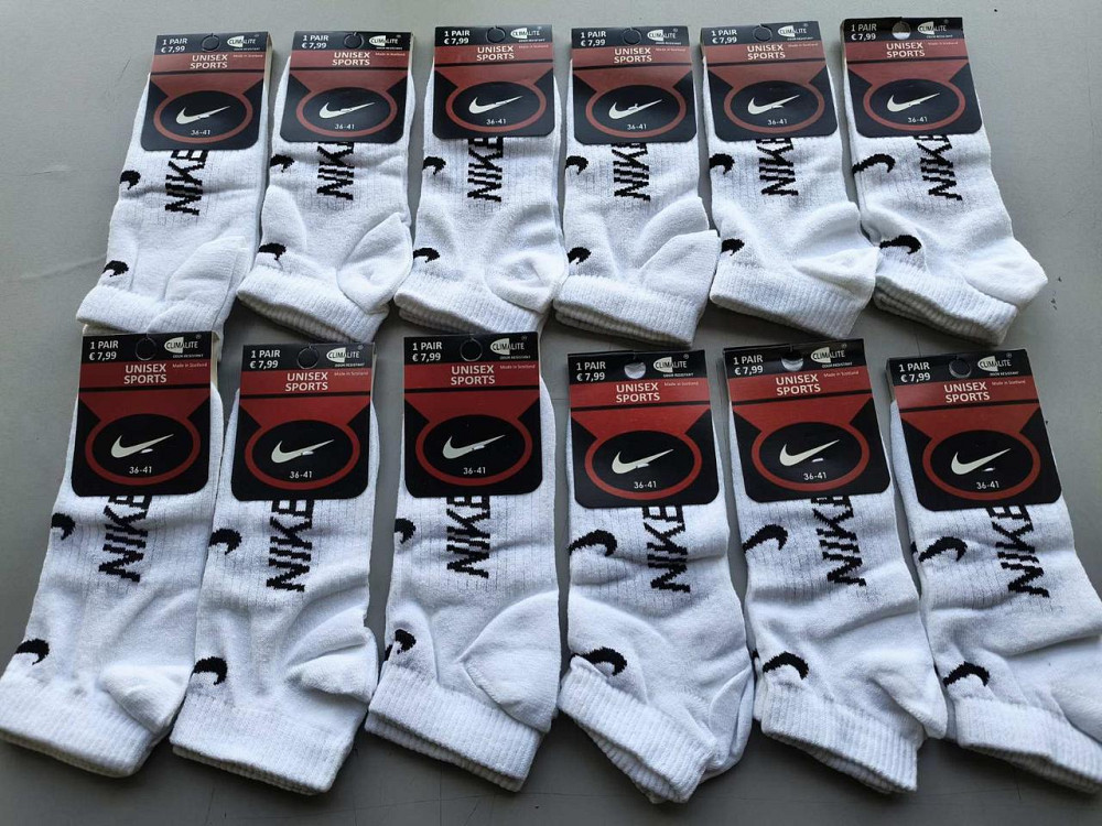 Шкарпетки чоловічі спортивні низькі 12 шт. білого кольору Nike D12 41-44 Київ - фото 3